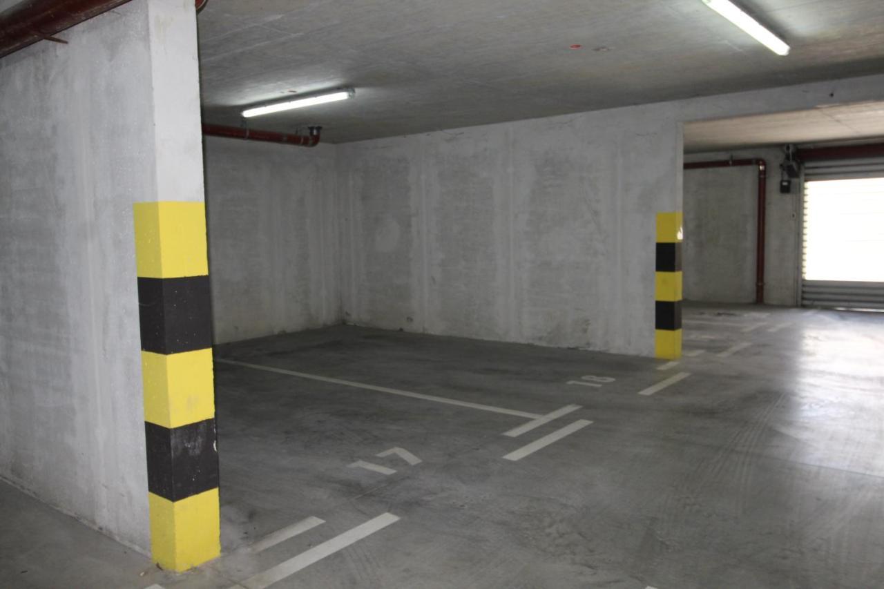 Macadamia Apartment With Garage Parking Split Exteriör bild